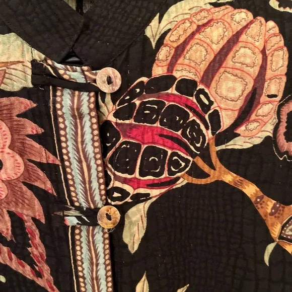 “Citron” sheer blouse Full of Fall colors.  Slight split at end of sleeve.Fall F - Picture 8 of 8